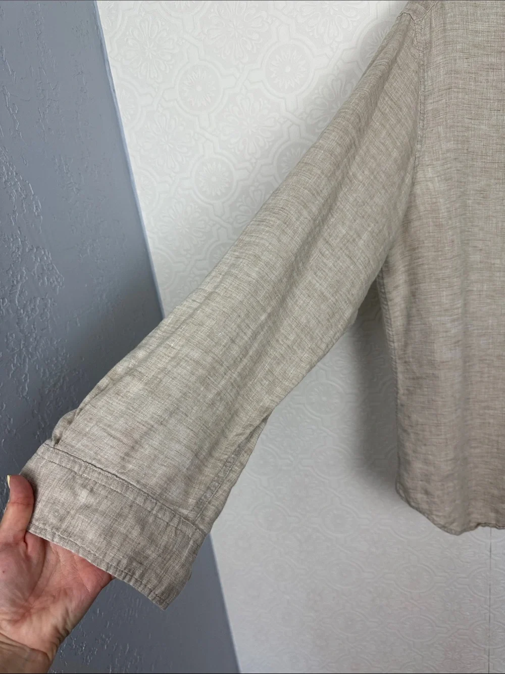 Banana Republic 100% Linen Button Down Shirt Men’s Medium Beige Camden Fit